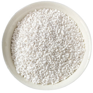 Thermal insulation, fireproof and high temperature resistant perlite particles