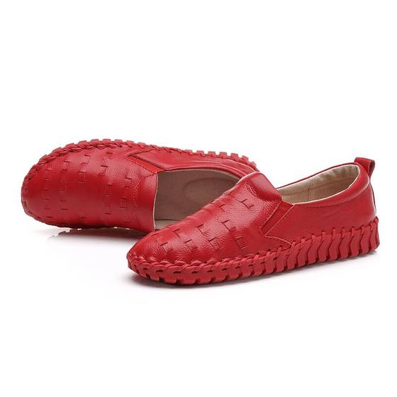 Head layer cowhide bean shoes female spring and autumn single shoes leather students casual wild women mother mother flat shoes net red