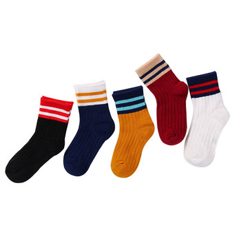 ຖົງຕີນເດັກນ້ອຍດູໃບໄມ້ລົ່ນແລະລະດູຫນາວ socks ຝ້າຍຫນາສໍາລັບເດັກຊາຍແລະເດັກຍິງເດັກນ້ອຍພາກຮຽນ spring ແລະດູໃບໄມ້ລົ່ນກາງ calf socks 0-1-3-5 ປີ