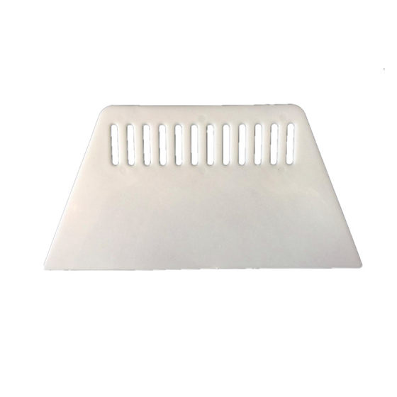 Special thickening and hardening plastic scraping and styling scraper putty for wallpapering and wall coverings