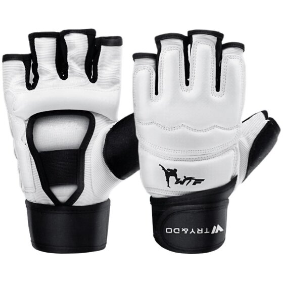 Taekwondo protective gear for men and women in physical training competitions