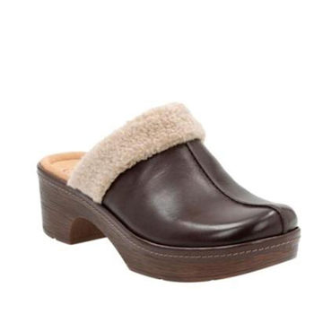 ເກີບ toe-toe ຫນັງແທ້ໃຫມ່, cowhide ກາງ hedge wedge-heel slippers ໃນລົ່ມແລະກາງແຈ້ງ, ການຄ້າຕ່າງປະເທດຕົ້ນສະບັບເກີບແມ່ຍິງສະດວກສະບາຍ, ການລົບລ້າງຂໍ້ບົກພ່ອງ