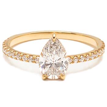 Vrai simple shop water drop shaped ring proposal cultivation