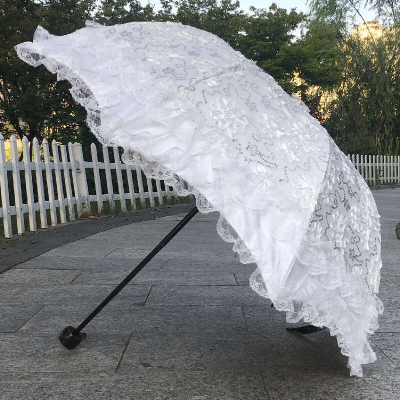 Sun umbrella, sun protection, UV protection, double-layer black vinyl, lace, embroidered, three-fold, sun and rain umbrella for women.