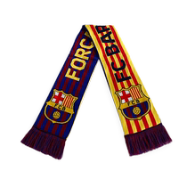 Barcelona club merchandise -- Barcelona scarves gift fans to help with bifacial scarves around football