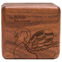 British Museum Swan Chessboard Retro Black Walnut Mechanical Music Box Birthday Gift Gift for Women