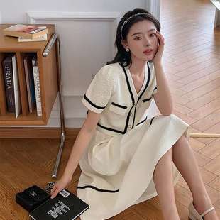杨小卷 小香风名媛短袖套装裙