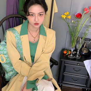 酒午法式复古长袖薄款西服外套