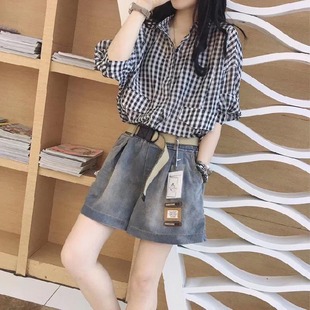 宽松衬衫牛仔短裤两件套