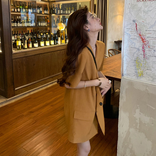 金禧朵 英伦风气质双排扣连衣裙