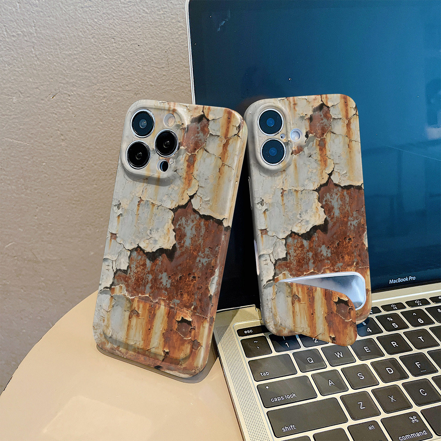 🔥 Creative rusty iron phone case, give your phone a retro armor