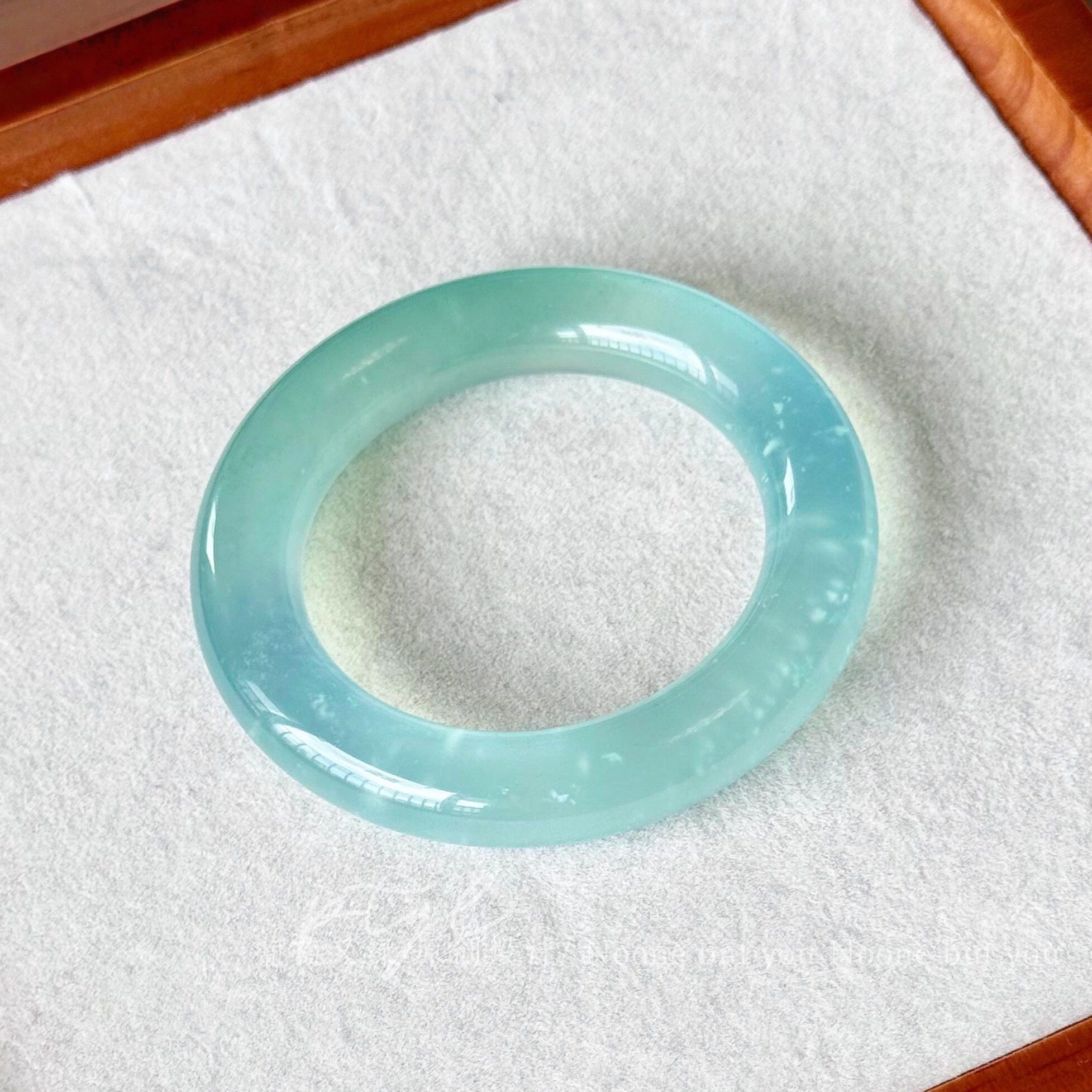 高品质天青冻怎么翻译_高品质天青冻英文用法_高品质天青冻英语例句_