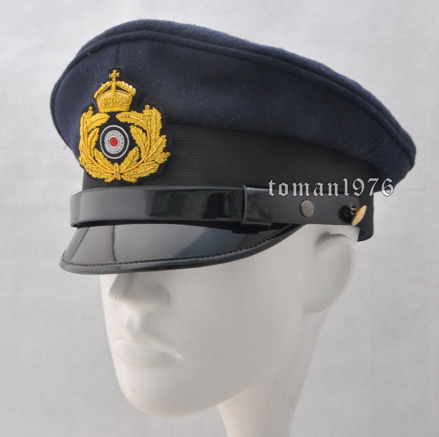 德意志长官帽怎么翻译_德意志长官帽英文用法_德意志长官帽英语例句_淘宝翻译网