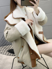 Одежда из меха 皮毛一体2020新款冬大翻领海宁皮草外套女羽绒服拼接羊剪绒大衣女