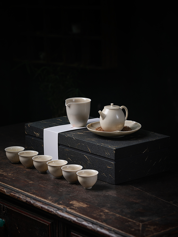 Jiangnan teapot teacup past kung fu suit household manual wood dust glaze ceramic tea set tea, complete set