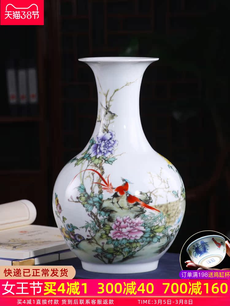 Jingdezhen ceramics, vases, flower arranging famille rose porcelain furnishing articles sitting room TV ark, of Chinese style household decorative arts and crafts