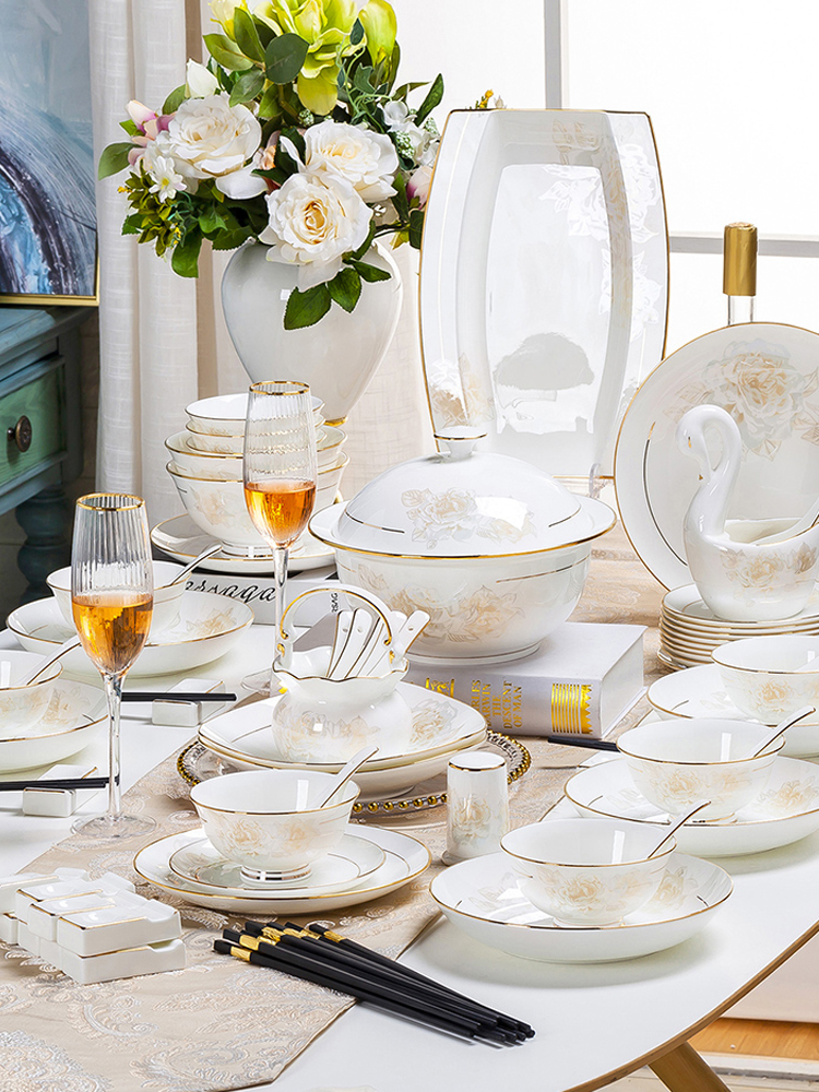 Contracted European dishes suit household jingdezhen ceramic creative ipads porcelain bowl cutlery set combination