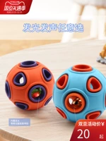 Игрушечные игрушки для собак и шлифовать щенки, чтобы облегчить скуку