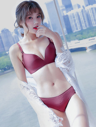 思晴舒适文胸薄款轻薄性感小胸无痕内衣套装女无钢圈聚拢上托红色-tmall.com天猫