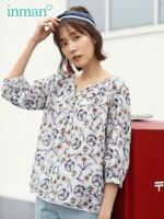 Inman cotton và vải lanh phụ nữ bảy điểm tay áo sơ mi vải lanh in hoa nhỏ áo sơ mi vải lanh mùa hè và nghệ thuật mùa thu - Áo sơ mi áo sơ mi cổ trụ