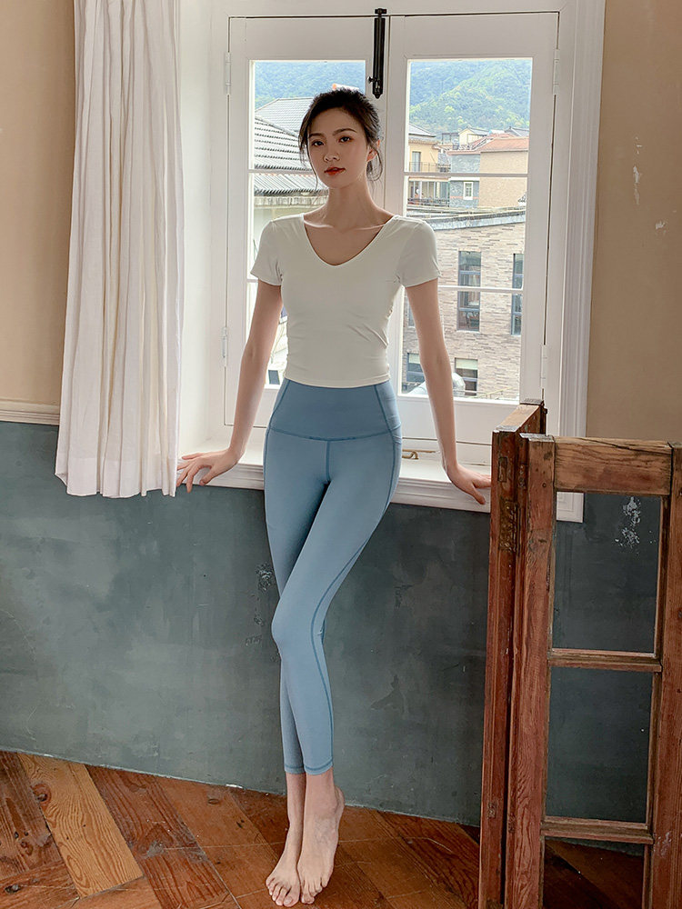 Одежда для йоги 