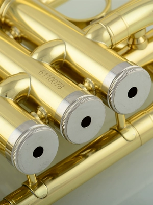 Authentic Jinbao nhạc cụ kèn nhỏ JBCR-900 thân đồng thau chuyên nghiệp B có thể điều chỉnh sơn vàng số ngắn - Nhạc cụ phương Tây saxsophone Nhạc cụ phương Tây