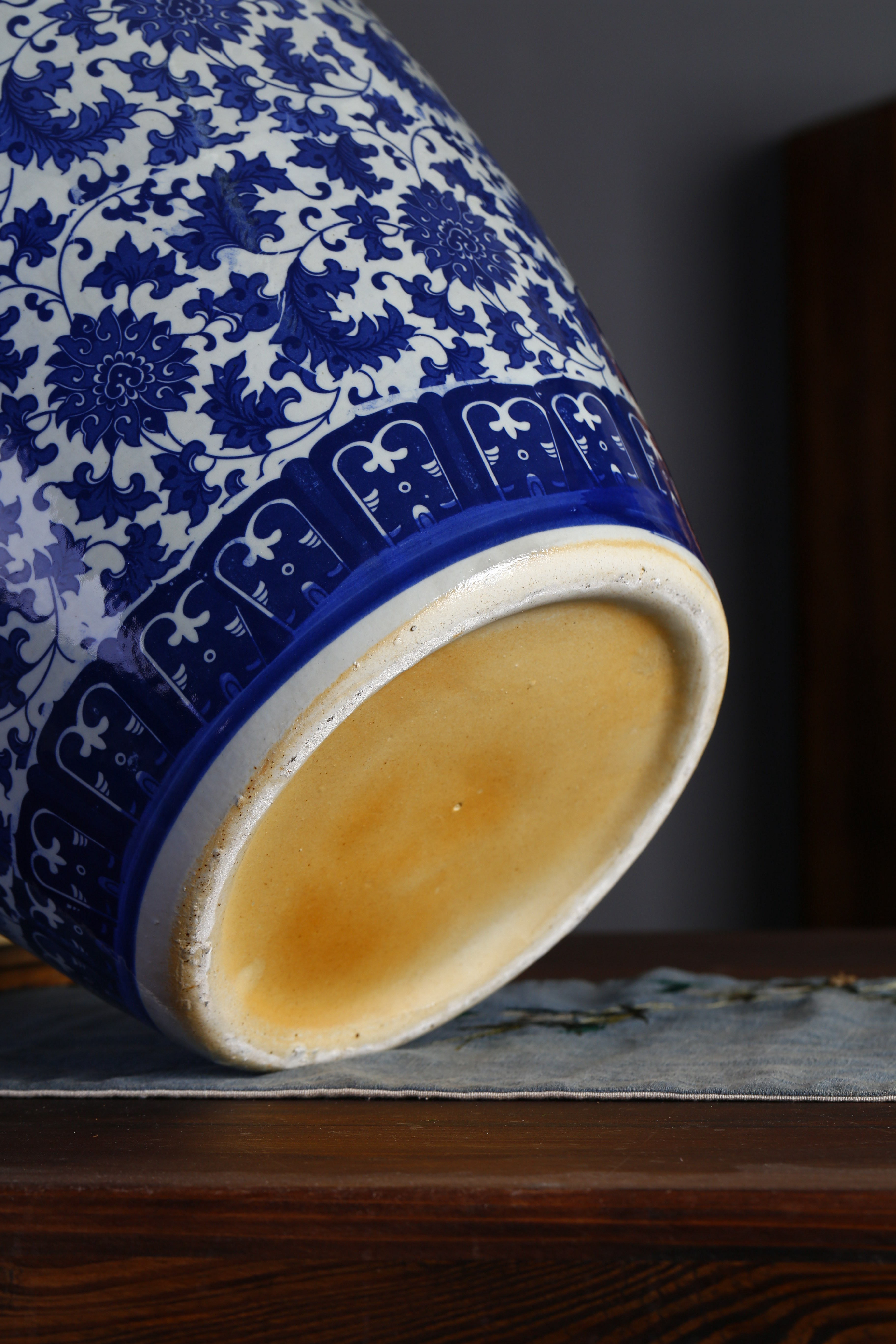 Jingdezhen ceramic barrel ricer box tank cylinder 20 jins 30 jins 50 kg 100 jins seal storage tank