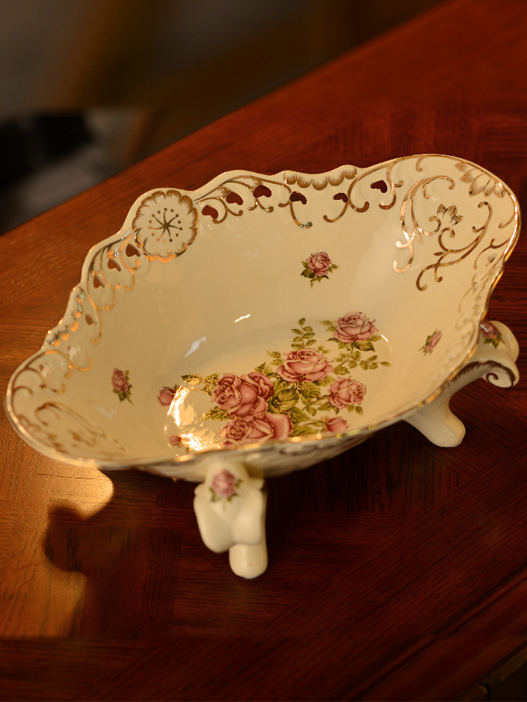 Fruit bowl ceramic creative Fruit bowl furnishing articles European fashion household contracted Fruit basket of I sitting room tea table plate