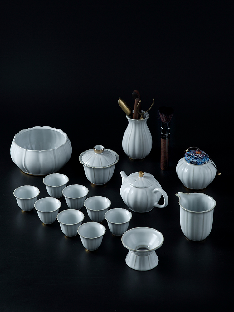 Jingdezhen your up ceramic kung fu tea set suit household light much the see colour of a complete set of tea tureen tea cups Chinese style