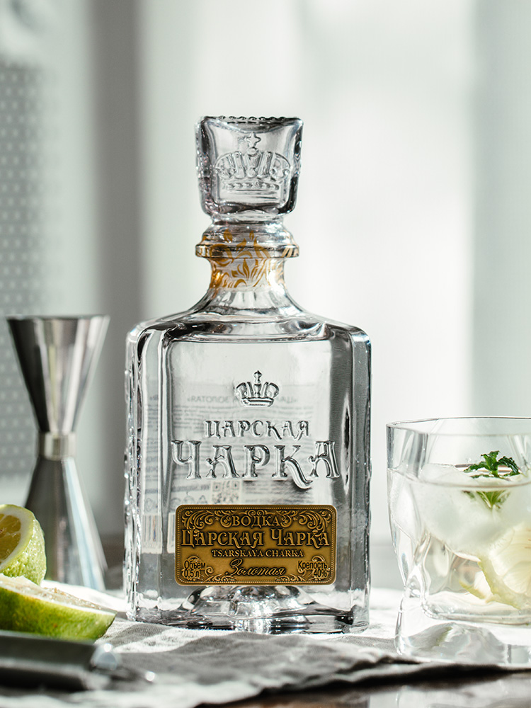 俄罗斯进口 沙皇金樽 金标伏特加 500ml 天猫优惠券折后￥48包邮（￥78-40）银标可选