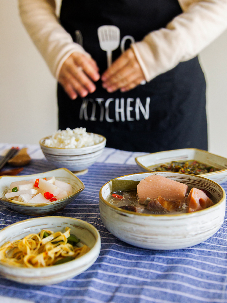 And the wind under the four seasons of thread disc move tableware glaze color dessert plate the nut plate household creative dishes