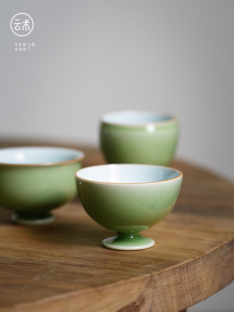 Cloud art of jingdezhen high temperature jade glaze checking ceramic cups kung fu masters cup sample tea cup small cups of tea cups