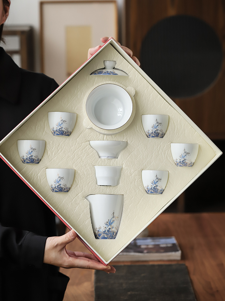 Three thousand Chinese kung fu tea set tea village household white porcelain tea set contracted and I tureen tea cups of a complete set of gift box