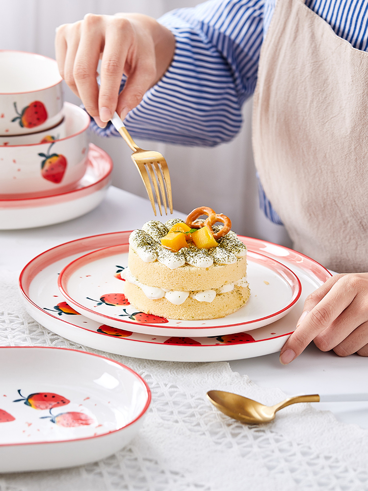 Creative European strawberry ceramic dishes home plate and lovely young girl heart single dish dish the breakfast table for dinner