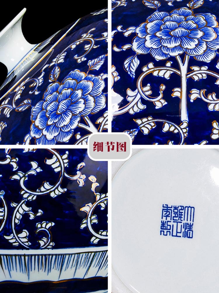 Jingdezhen ceramics pomegranate bottle hand - made antique vase of blue and white porcelain flower arranging the new Chinese rich ancient frame is placed in the living room