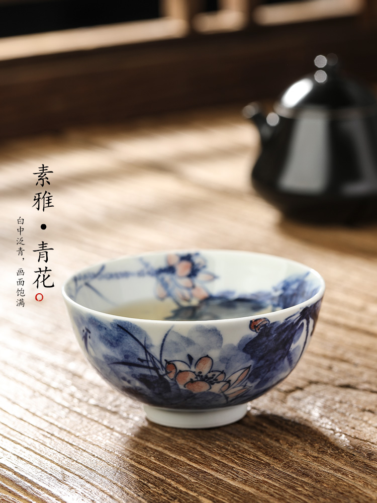 Jingdezhen hand - made porcelain teacup master cup single cup men 's checking sample tea cup restoring ancient ways is a single fish kung fu tea set