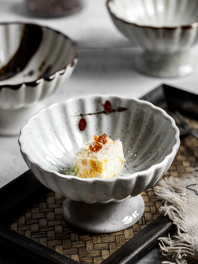 Creative ceramic bowl of European palace Chinese style restoring ancient ways is tall bowl dessert plate pastry dishes tea table decoration furnishing articles