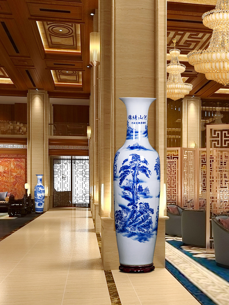 Jingdezhen ceramics landscape painting of large blue and white porcelain vase to heavy sitting room adornment is placed large hotel