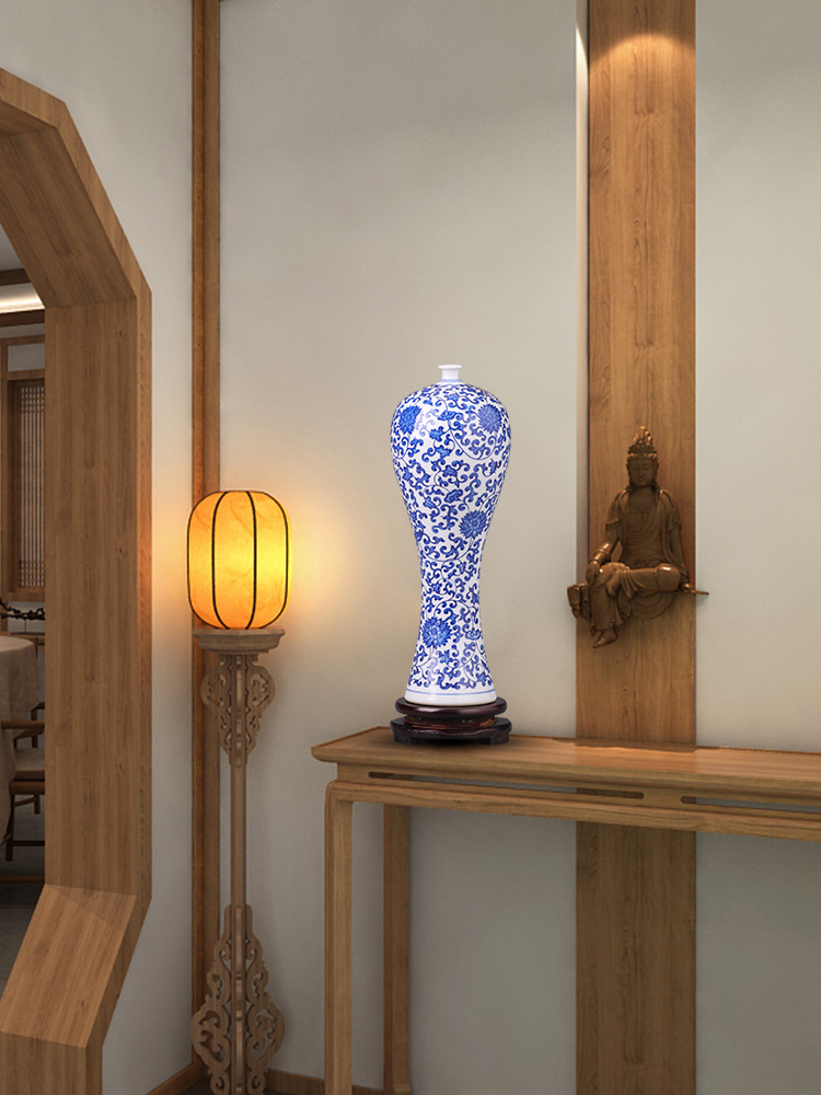 Jingdezhen ceramics blue and white porcelain vases, flower arrangement sitting room of Chinese style home furnishing articles porcelain arts and crafts