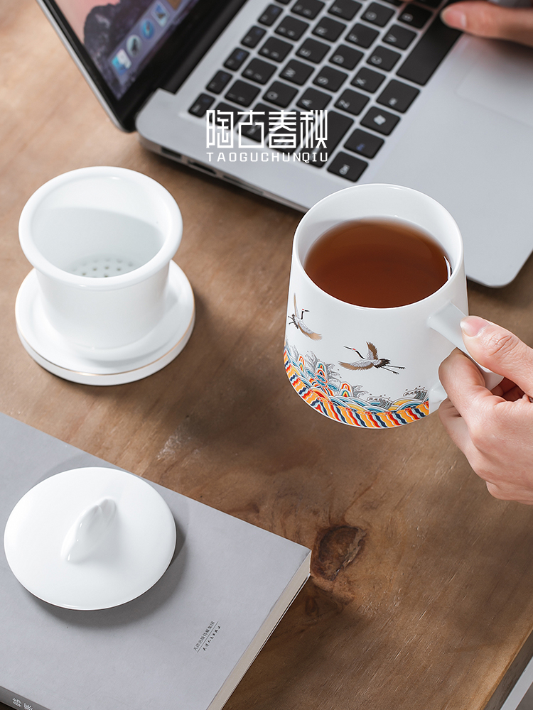 The wind tide ceramic tea cup with cover filtration separation mark cup tea cup men 's and women' s custom office cup cup