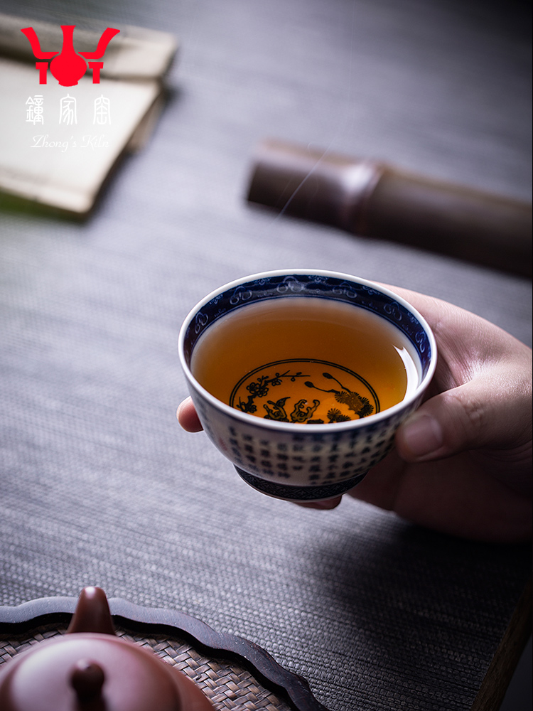 Clock home up maintain cup sample tea cup jingdezhen blue and white porcelain is kung fu master cup tea prajna jackfruit heart sutra