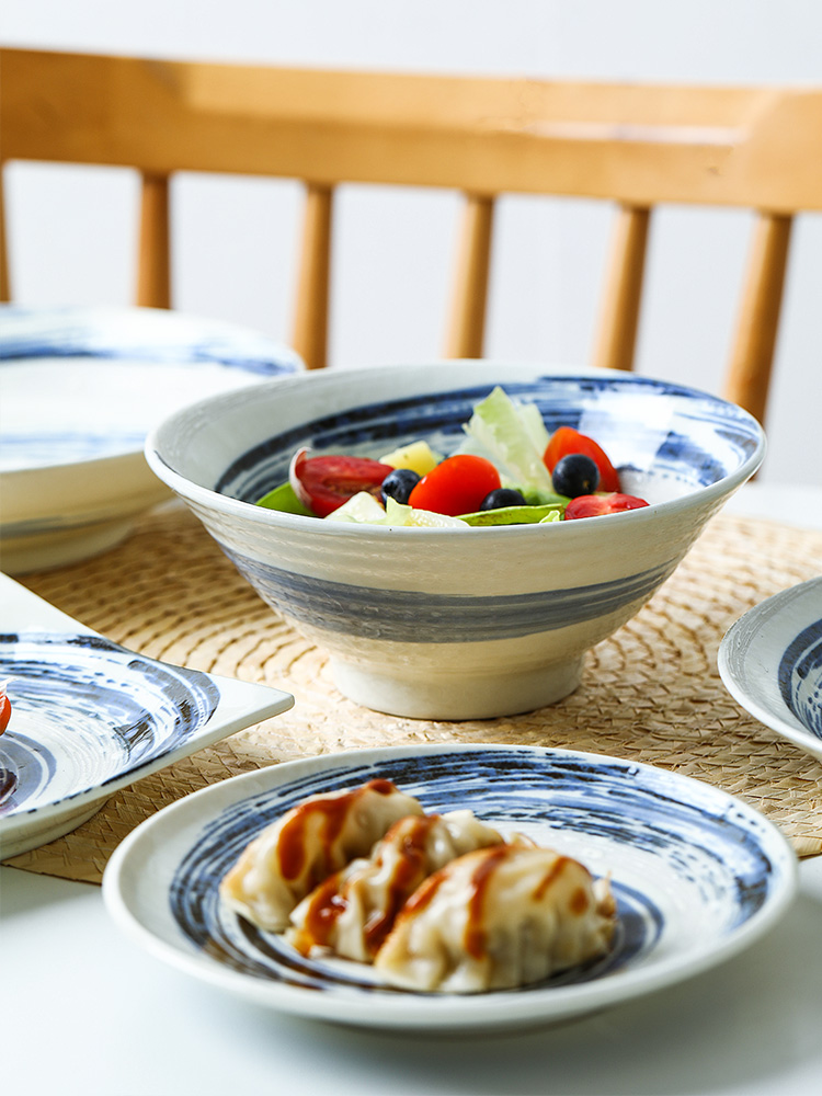 Ceramics tableware imported from Japan, the middle of the night the dining room with pink desire and wind dishes Japanese rice bowl