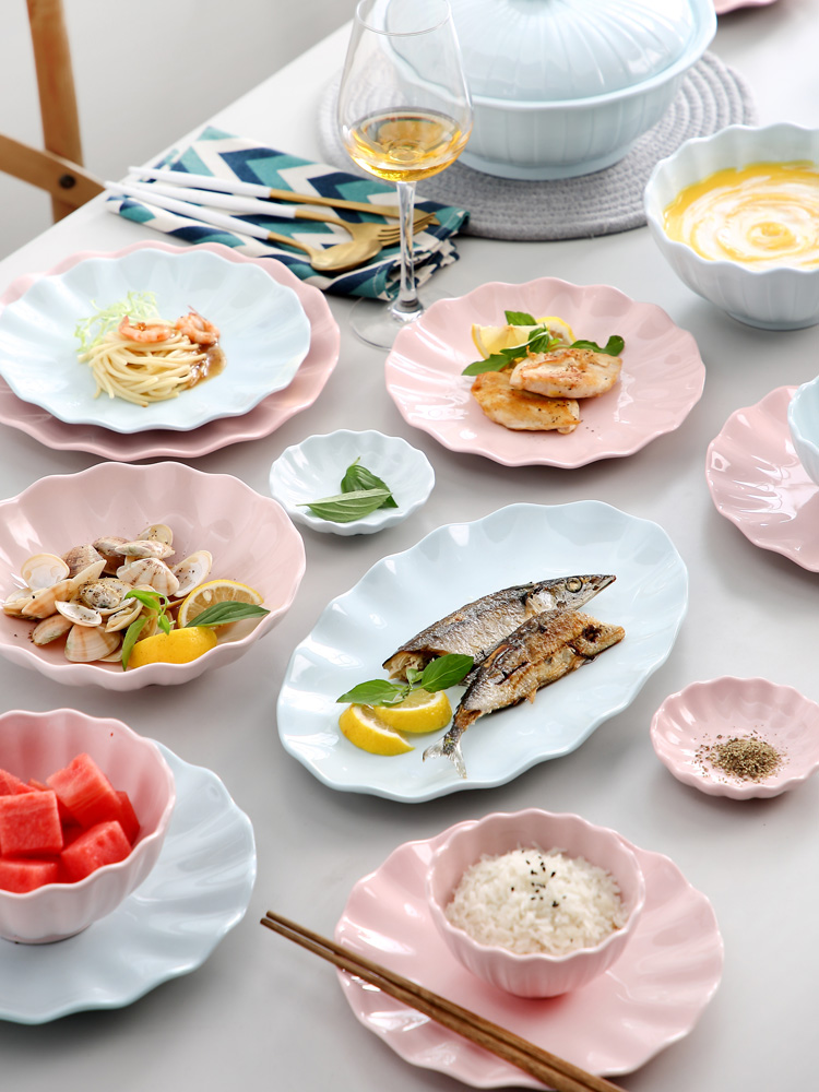 The dishes suit household Nordic web celebrity ins creative move ceramic tableware to eat bowl chopsticks Japanese composite plate