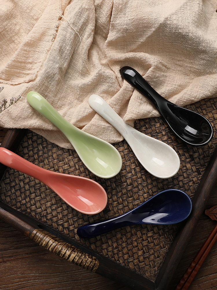 Japanese and wind spoon, spoon, spoon, ladle creative household ceramics tableware portable small spoon to eat sweet