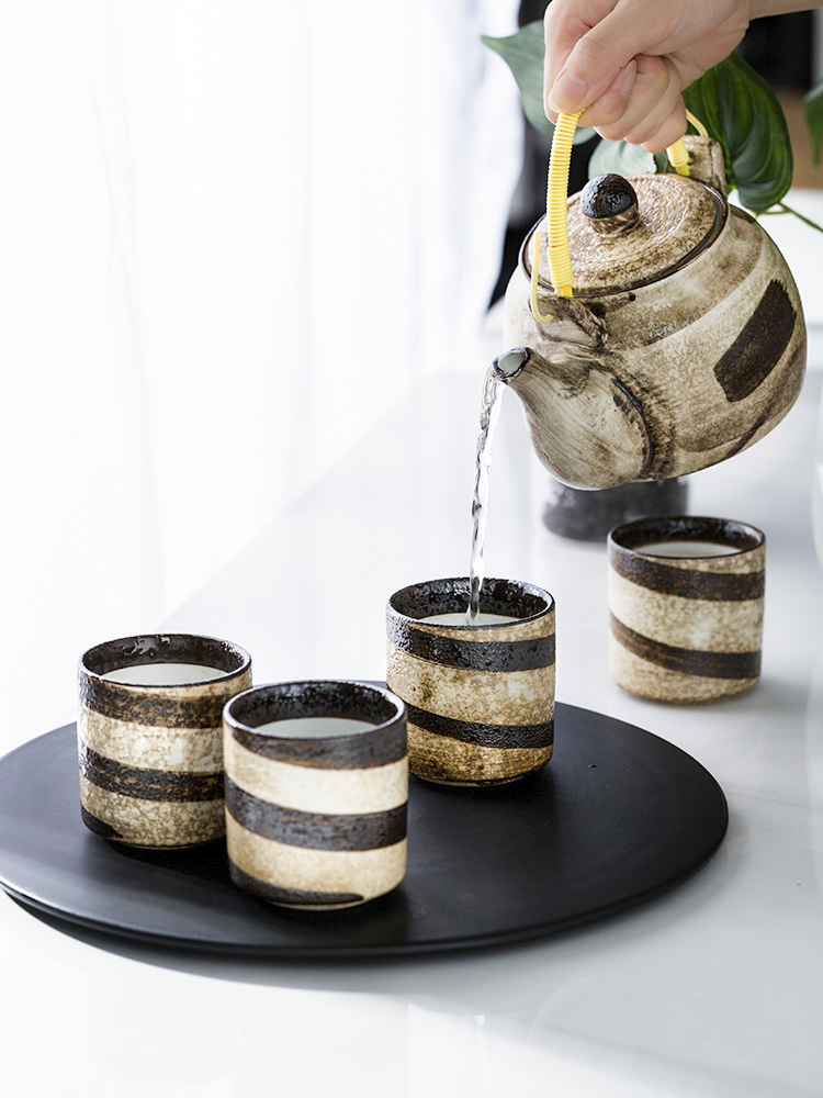 Porcelain color beauty creative ceramic teapot tea set girder teapot restoring ancient ways is cold cool tea kettle kettle