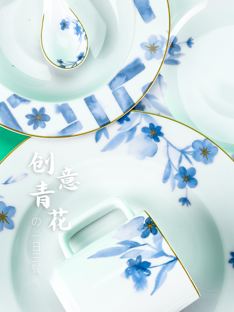 TaoXiChuan jingdezhen blue and white porcelain tableware suit dishes combination of household of Chinese style dishes creative mother - in - law