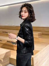 Кожаная куртка 小皮衣女短款2020春季新款时尚短外套韩版休闲宽松pu机车皮夹克潮