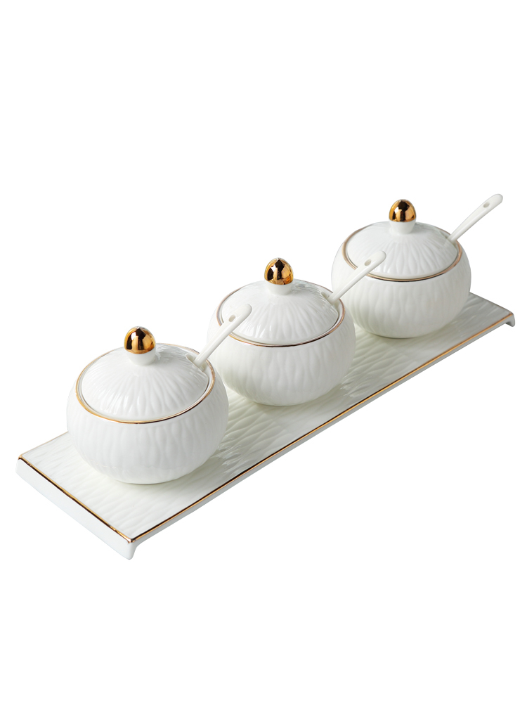 Jingdezhen seasoning as cans creative kitchen condiment box of salt shaker European - style ceramics seasoning bottles three suits for