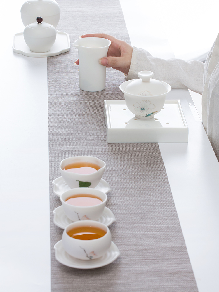 And creation of dehua hand - made master kung fu tea cups of ceramic tea set white porcelain sample tea cup single CPU