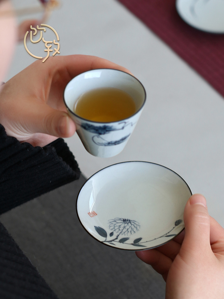 Ultimately responds to hand draw a blue and white porcelain cup mat jingdezhen ceramic cups at spare parts for Japanese antique tea dish of tea taking